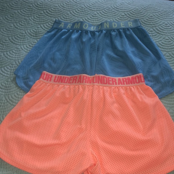 UA Running/Athletic Shorts Women’s/Teens 2 Pair size XS - Picture 4 of 4